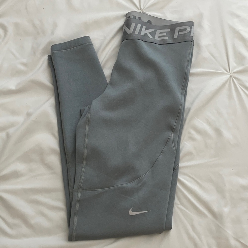 Nike pro leggings